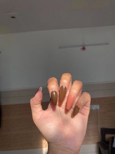 Classy Nail Extensions With Glue
