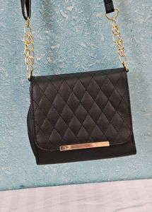 WOMEN SLING BAG