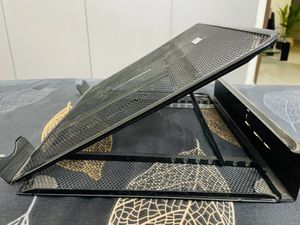 Laptop stand By Amazon basics