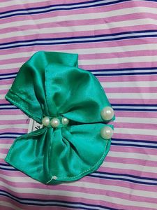 pack Of 14 cutie hair Bows clips 🥰