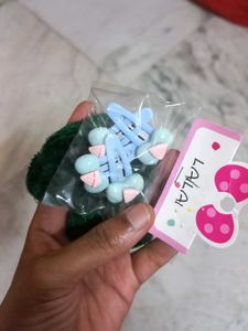 COMBO OF HAIR CLIPS AND SCRUNCHIE