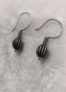 92.5 Silver Bead Drop earrings