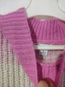 Turtle Neck Knitted Sweater