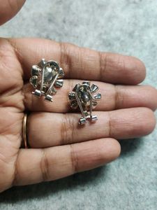 92.5 Silver Studs With Fresh Water Pearl