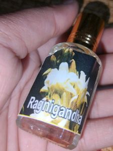 Roll On Ittar: Rajnigandha