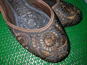 Jaipuri Rajasthan Print Juttis