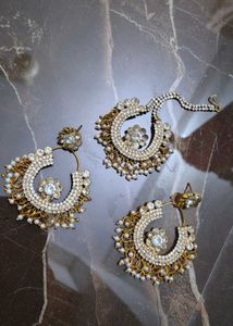 Kundan Jewelry Set - Earrings and Tikka combo