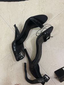 Beautiful Black Sequenced Heels