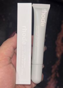 Rhode Peptide Lip Treatment