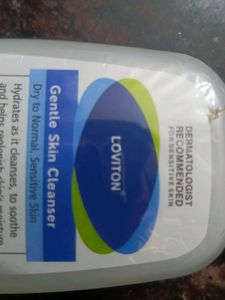 Face Wash For Dry Skin