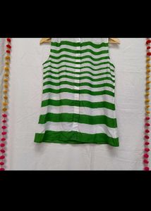 🇳🇿💫♥️ Imported Striped Sleeveless Top