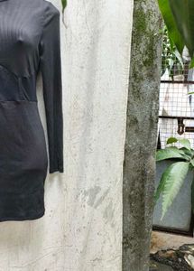 3838. Chic Black Bodycon Dress