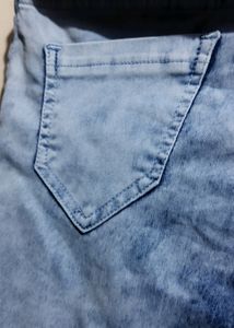 light blue denim jegging