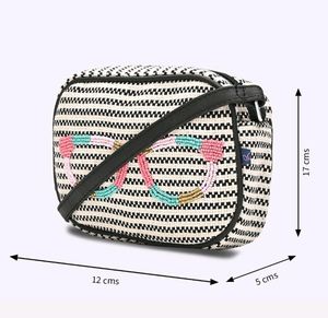 50% 📴 On All Products Avaasa 🆕 Bag