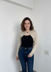 Elegant Cropped Knit Shrug Bolero