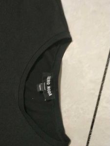Black Outfits,Looking Stylish Wear With Jins Skirt