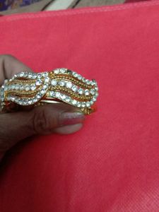 Combo ,,,,Earings And Braclet