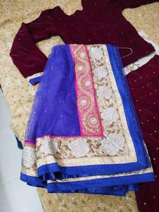 Elegant Maroon Velvet lehenga set With Blue Dupatt