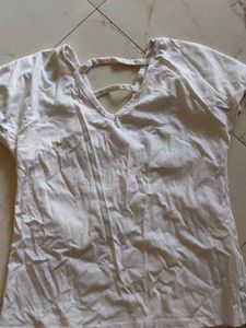 Cute White Backless Tee