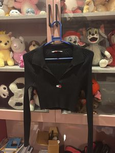 Tommy Jeans Full Sleeve Black Crop Top