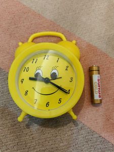 Quartz Alarm Clock - New in Box