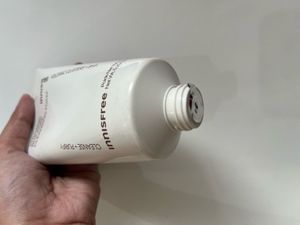 Innisfree Volcanic BHA Pore Cleansing Foam |