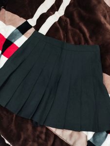 Pintresty Pleated Black Skirt With Attached Skorts