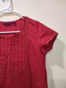 Red Short Sleeves Kurti In Size M