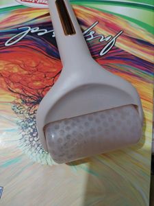 ICE ROLLER