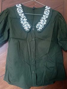 Floral Collar Olive Green Top