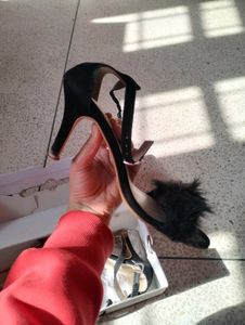 Chic Black Fuzzy Sandals