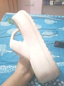 2 Beautiful Rubber FOOTWEAR Combo For Rs.550