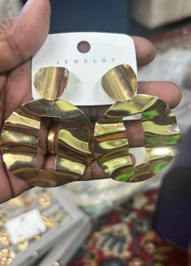 Anti Tarnish Golden Dangler Earrings