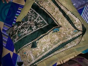 Partywear saree 🖤