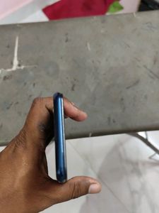 Vi vo Y17 4gbram 128 Gb Rom