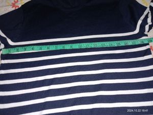 Uniqlo Sweater