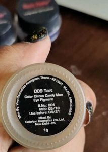 Kindly Read Description Eyeliners And Highlighter