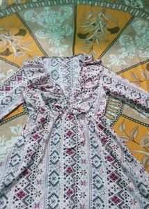 A Very Beautiful V Neck Dress