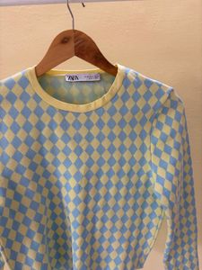 Zara Blue Diamond Pattern Top