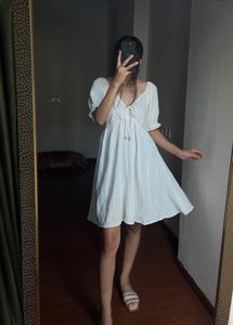 NEW LOOK Off White Crinkle-Cotton Frill Mini Dress