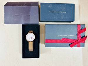 Daniel wellington (Rose Gold)