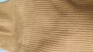 Hineck/Turtleneck Sweater
