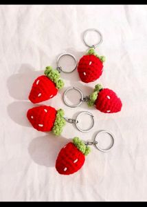 🍓 Strawberry Keychain