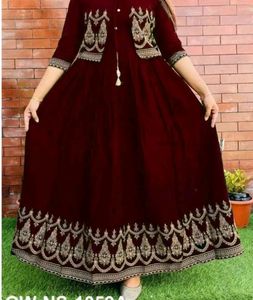 Shree Cr Taaj Mehroon Kuti With Decthable Jacket