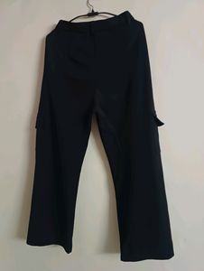 Hight Waist Black Cargo Panto