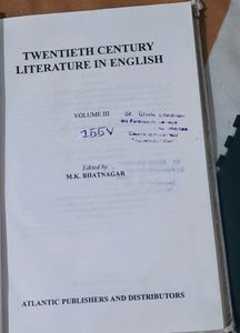 TWENTIETH CENTURY LITERATURE IN ENGLISH.v Vol.3 E