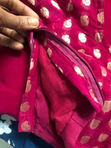 Semi Crushed Saree