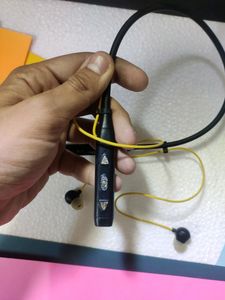 Hitage Bluetooth Neckband