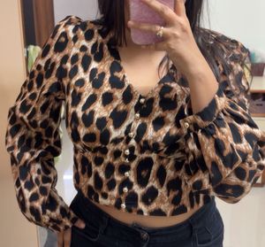 Leopard Print Long Sleeve Top