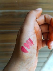 Diwali Dhamaka Sale 🎉 Lowest Price (Offer For Today Only )Combo Of 4 Maybelline Liquid Lipstick